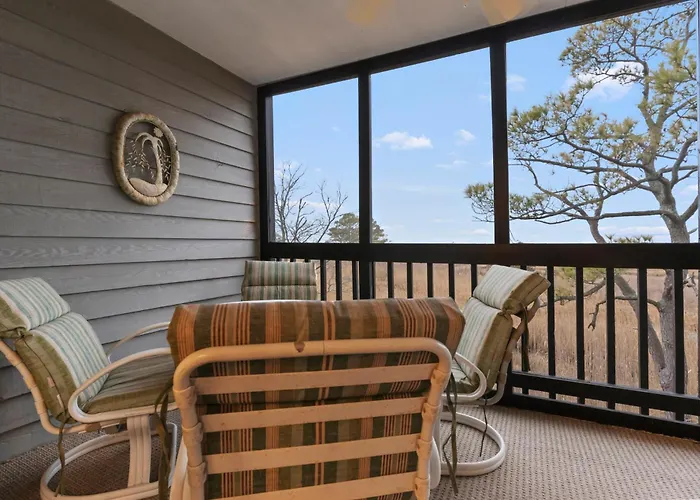Bayfront With Sunset Views & Pool *